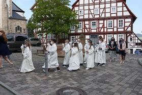 Feier der 1. Heiligen Kommunion in Sankt Crescentius (Foto: Karl-Franz Thiede)